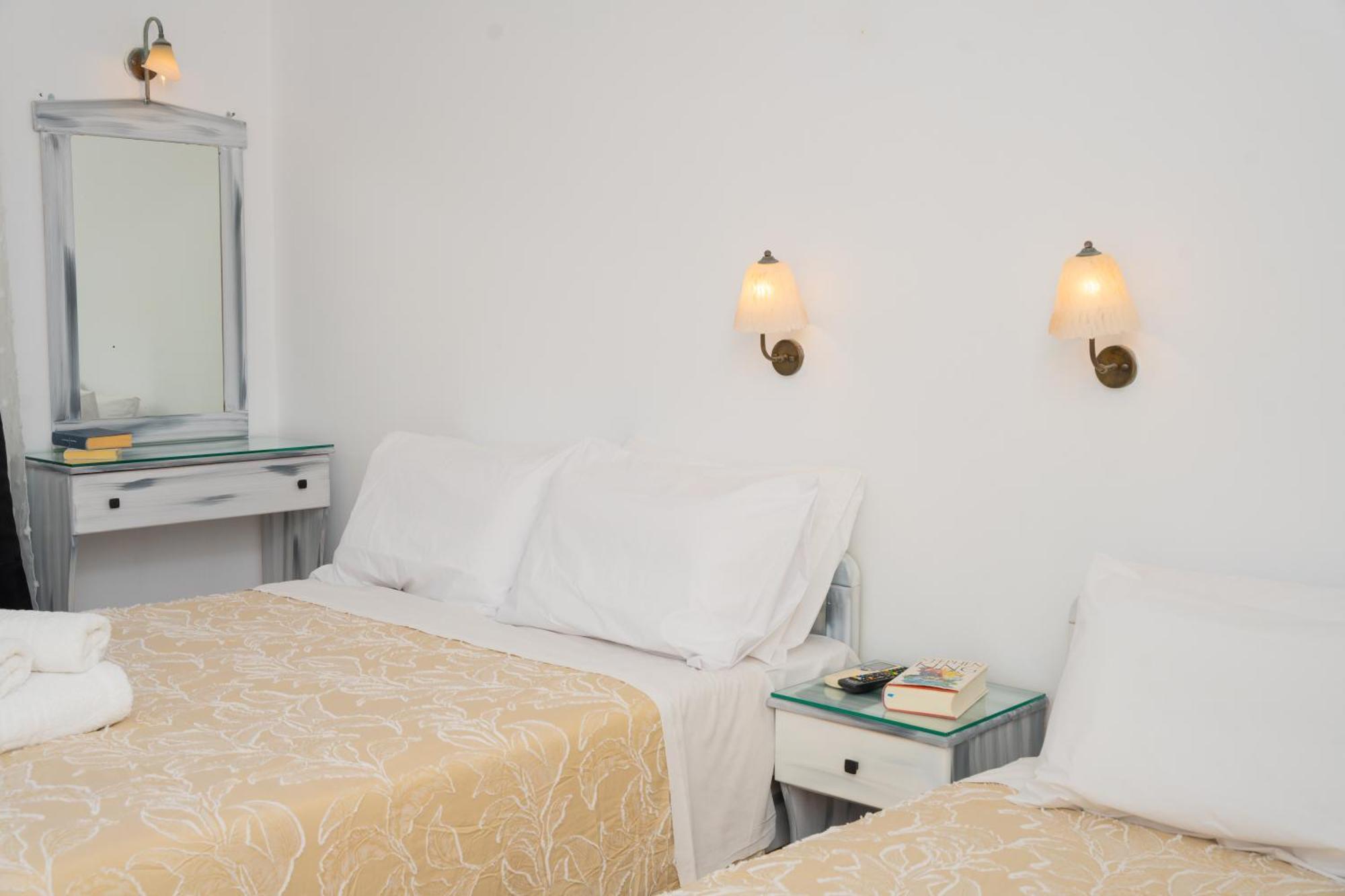 Artemis Beach Studios Каламаки Экстерьер фото