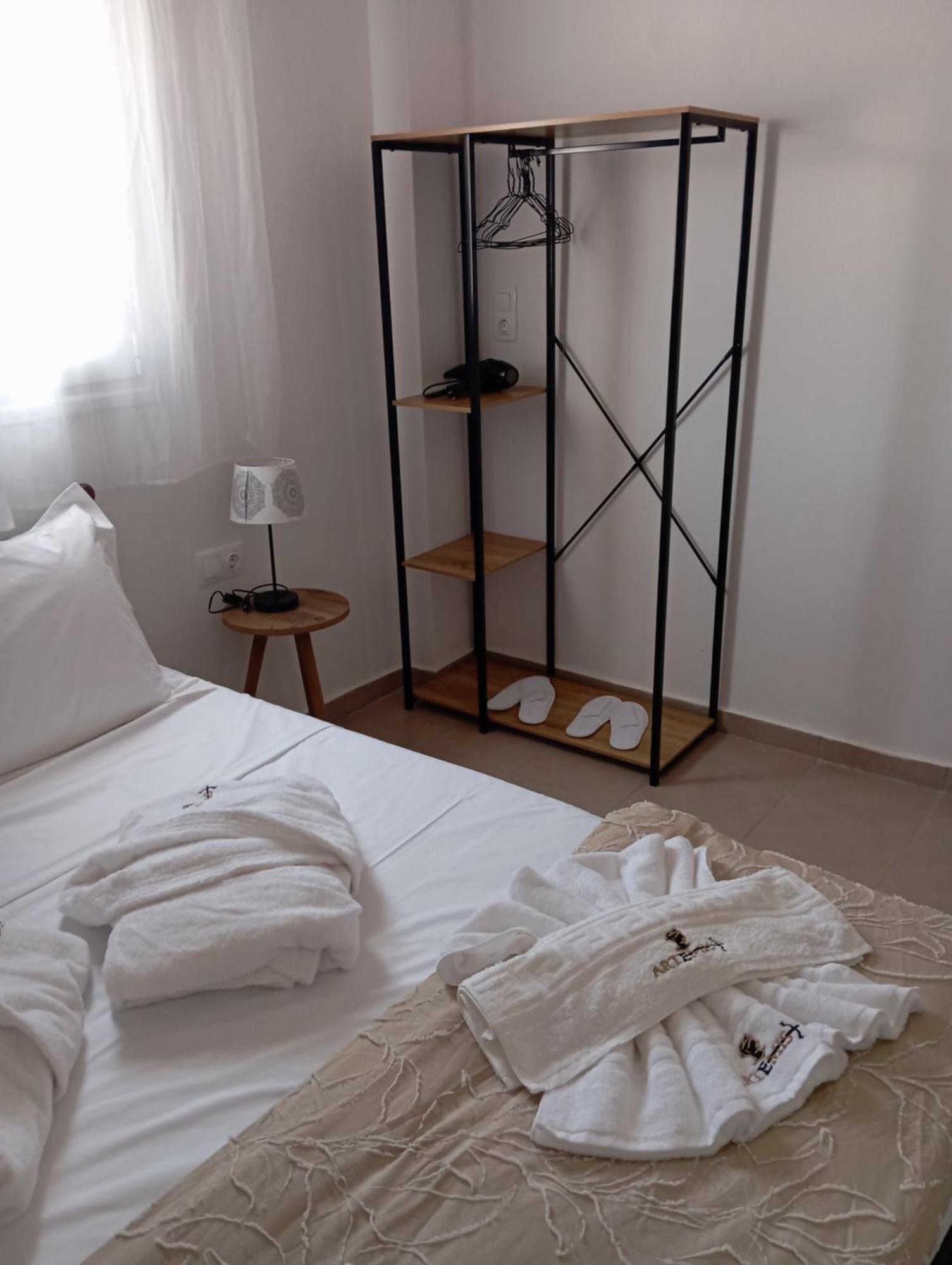 Artemis Beach Studios Каламаки Экстерьер фото